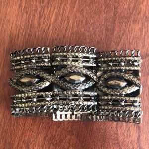 Urban Outfitters Gold Bangle Bracelet